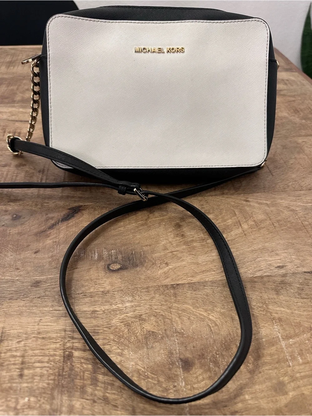 Michael Kors chic michael
